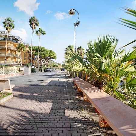 Casa Laura Elena Lejlighed San Bartolomeo Al Mare Eksteriør billede