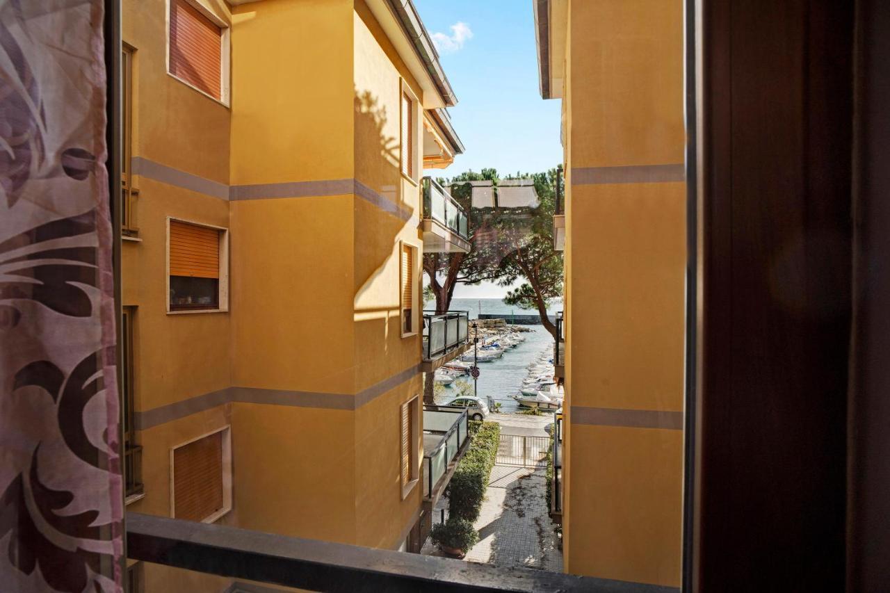 Casa Laura Elena Lejlighed San Bartolomeo Al Mare Eksteriør billede